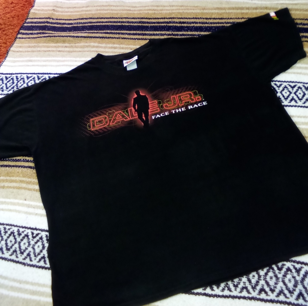 DALE JR GRAPHIC NASCAR TEE VINTAGE